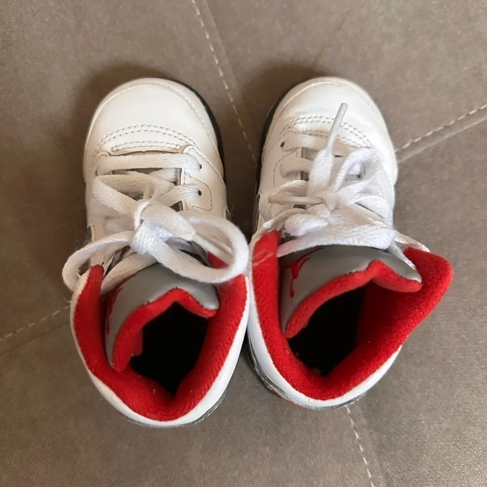 Nike White and Red High-Top Sneakers for Basketball